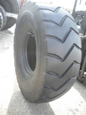 Pneu industriel - Mesure 18.00-25 GYT RETAILLADE