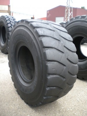 Pneu industriel - Mesure 23.5-25 GP4D RETAILLADE