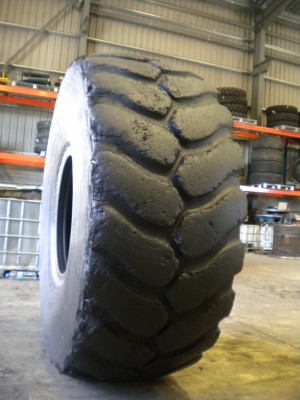 Industrial tire - Size 26.5-25 XLDD1