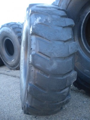 Pneu industriel - Mesure 16.00-20 XL