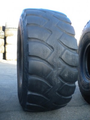 Industrial tire - Size 26.5-25 GP4B