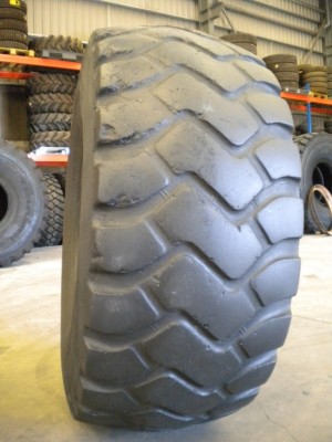 Industrial tire - Size 26.5-25 XHA