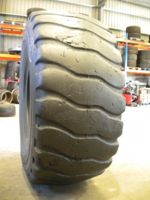 Industrial tire - Size 26.5-25 VSLT