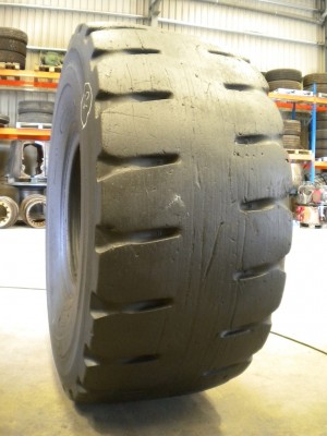 Industrial tire - Size 26.5-25 VSDL