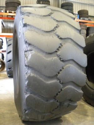 Industrial tire - Size 26.5-25 VSNT