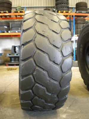 Industrial tire - Size 26.5-25 VJT