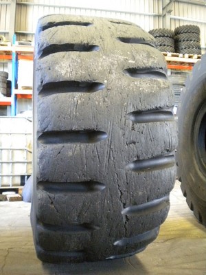 Pneu industriel - Mesure 29.5-25 VSDL RETAILLADE