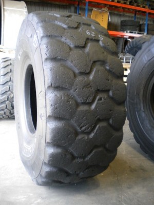Industrial tire - Size 23.5-25 XTRA
