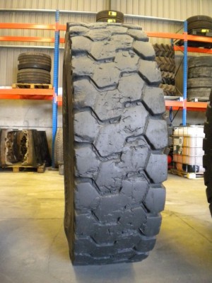 Pneu industriel - Mesure 18.00-33 XTRA