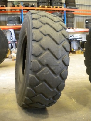 Pneu industriel - Mesure 17.5-25 LDSR300