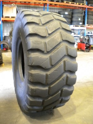 Industrial tire - Size 23.5-25 TL3A+