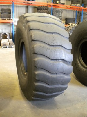 Industrial tire - Size 26.5-25 VSLT