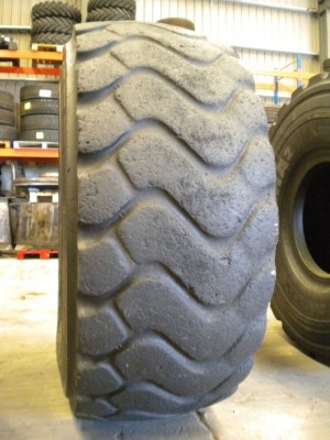 Neumático industrial - Medida 26.5-25 XHA2