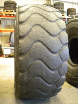 Neumático industrial - Medida 26.5-25 XHA2