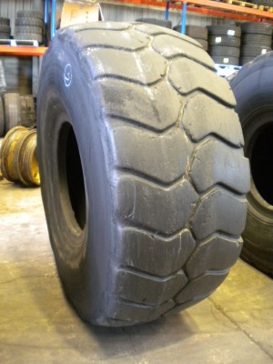 Industrial tire - Size 26.5-25 CB736