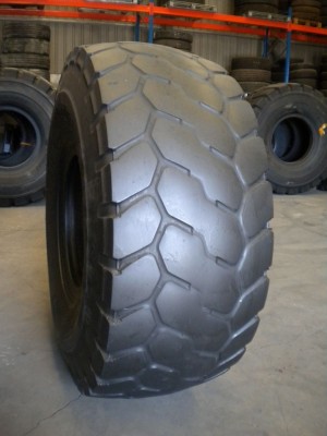 Industrial tire - Size 26.5-25 VJT