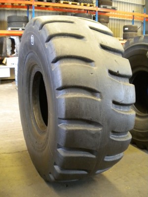 Industrial tire - Size 26.5-25 RL4K