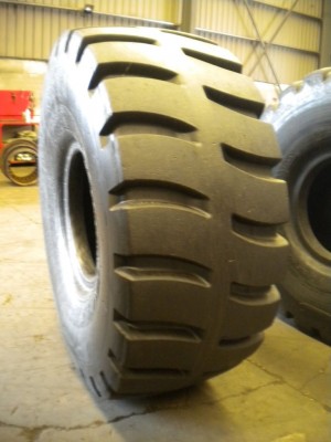 Industrial tire - Size 26.5-25 RL4K