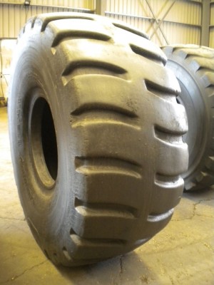 Industrial tire - Size 26.5-25 RL4K