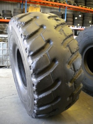 Industrial tire - Size 26.5-25 XTXL