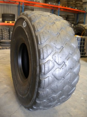Industrial tire - Size 26.5-25 B01N