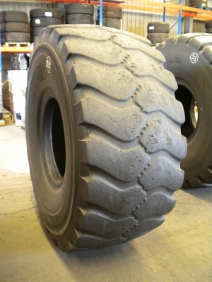 Industrial tire - Size 26.5-25 VSNT