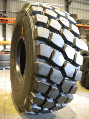 Neumático industrial - Medida 26.5-25 ITR- EMR06 STOCK 2 UNIDADES , 2.150,-EUROS/UNIDAD