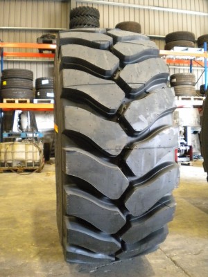Industrial tire - Size 23.5-25 ITR-EMR08 STOCK 2 UNITS 2028,- EUROS/UNIT