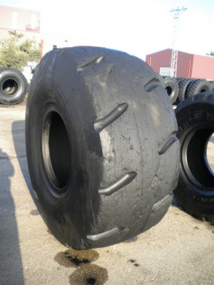 Pneu industriel - Mesure 26.5-25 XMINE RECHAPES