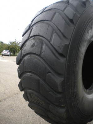 Pneu industriel - Mesure 33.5-33 XRB